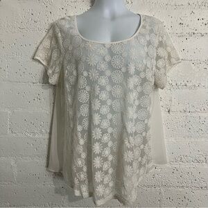 Torrid Womens Top XL ? Cream Floral Sheer Embroidered K10
